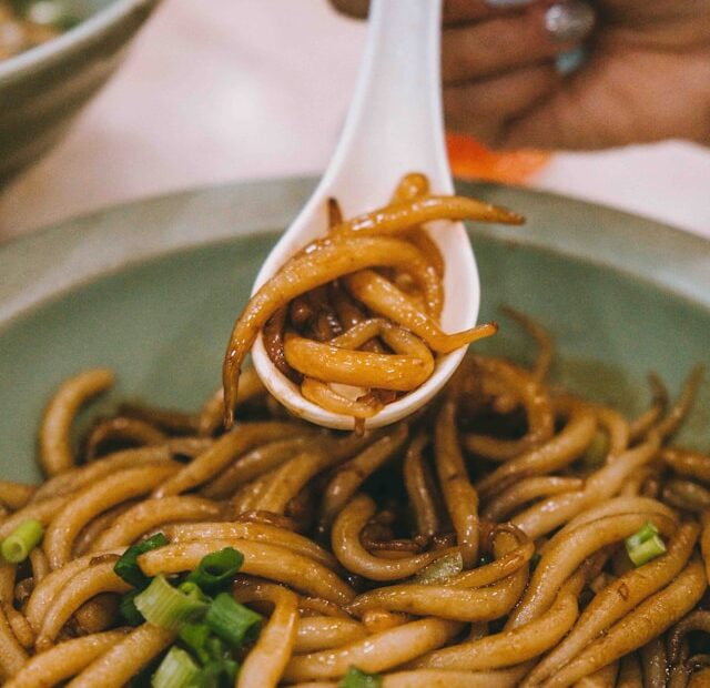 Chinese Restaurant vs. Western Restaurant