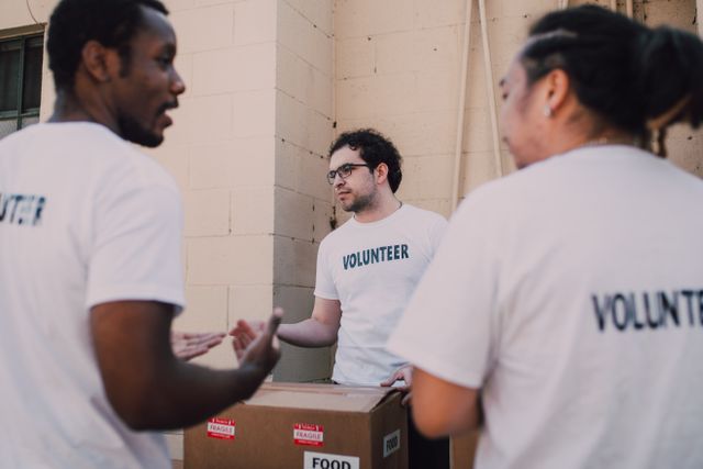 Volunteer Groups in Singapore Why Giving Back Creates More Than Community Impact